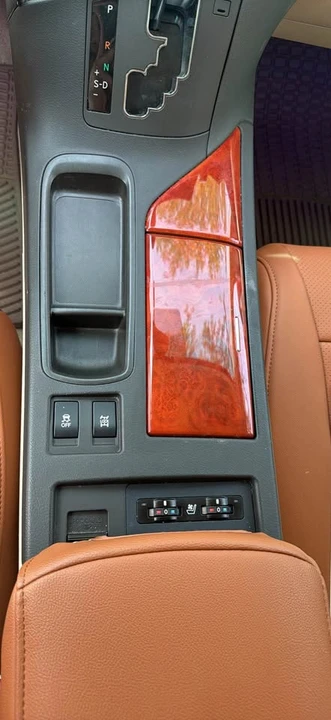 2010 Lexus RX 3rd Gen - Image 7 of 16