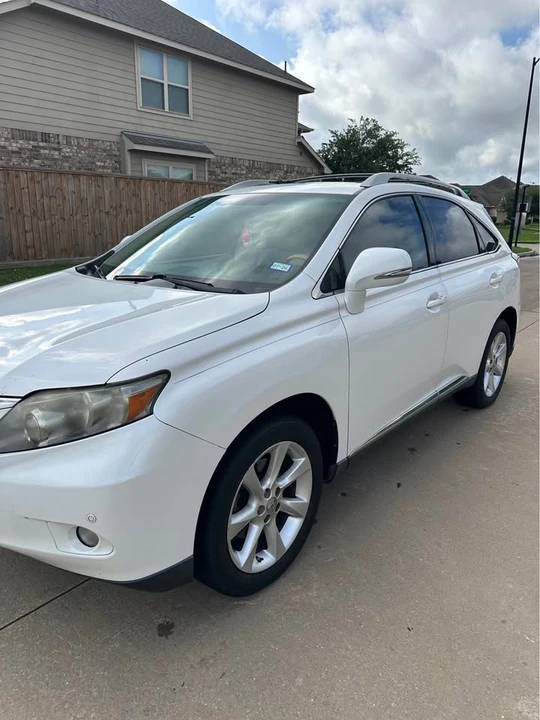 2010 Lexus RX 3rd Gen - Image 6 of 9