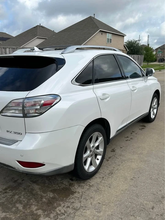 2010 Lexus RX 3rd Gen - Image 6 of 9