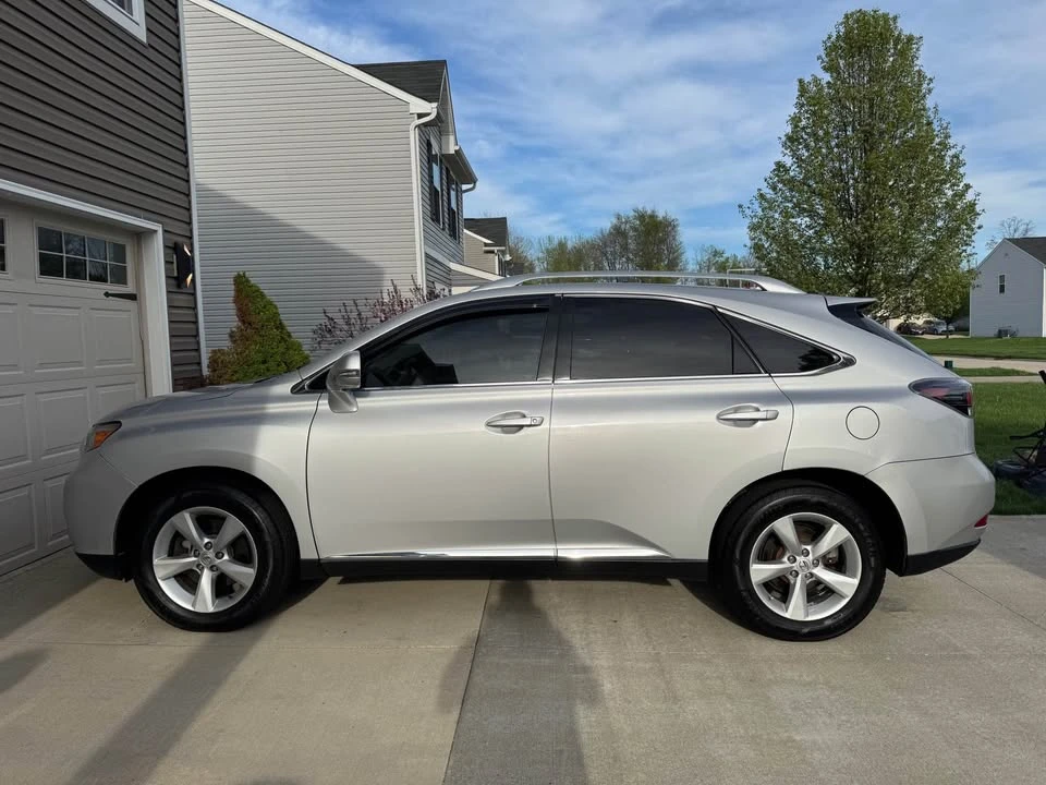 2010 Lexus RX 3rd Gen - Image 4 of 16