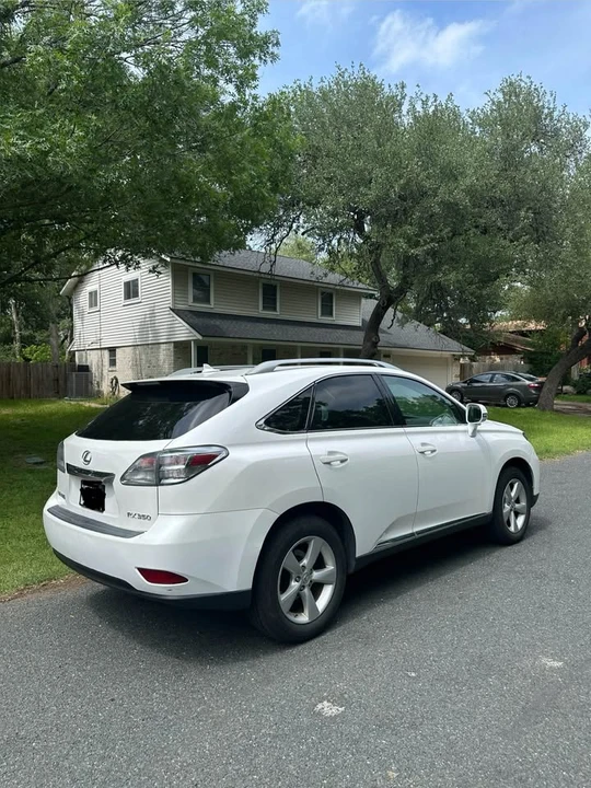 2010 Lexus RX 3rd Gen - Image 17 of 17