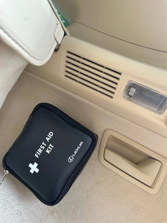 2010 Lexus RX 3rd Gen - Image 14 of 17