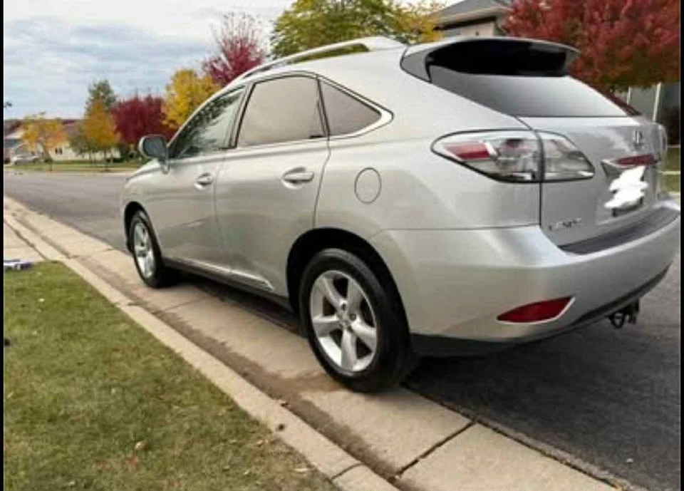 2010 Lexus RX 3rd Gen - Image 2 of 9