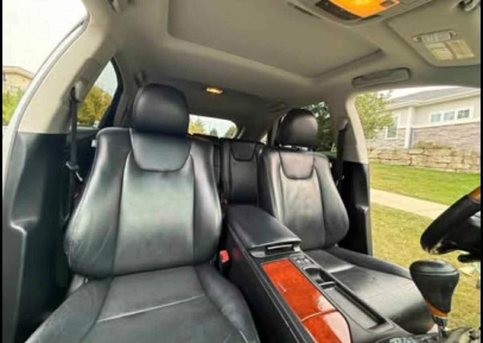 2010 Lexus RX 3rd Gen - Image 7 of 9