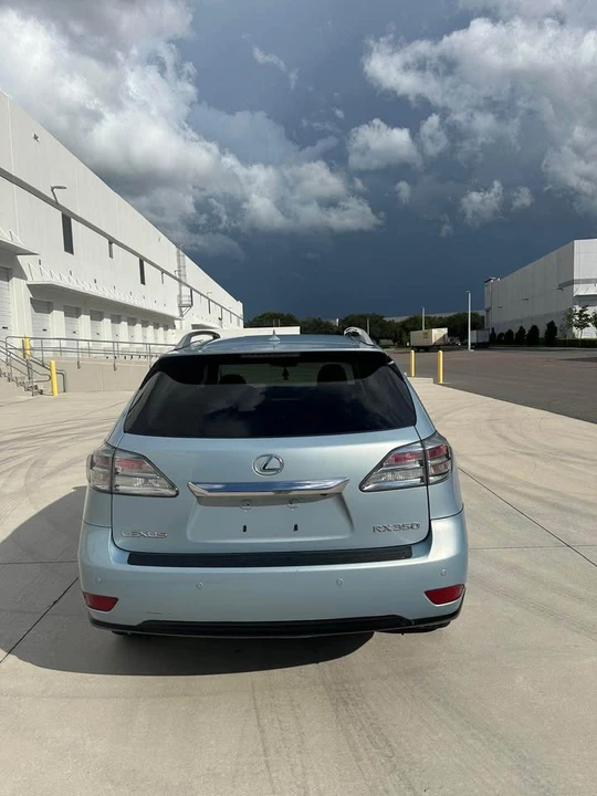 2010 Lexus RX 3rd Gen - Image 5 of 14