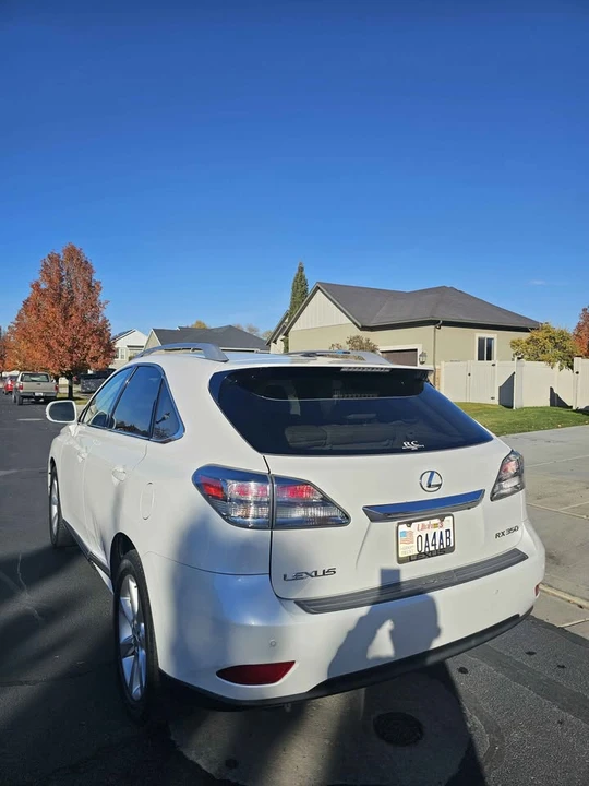 2010 Lexus RX 3rd Gen - Image 3 of 15