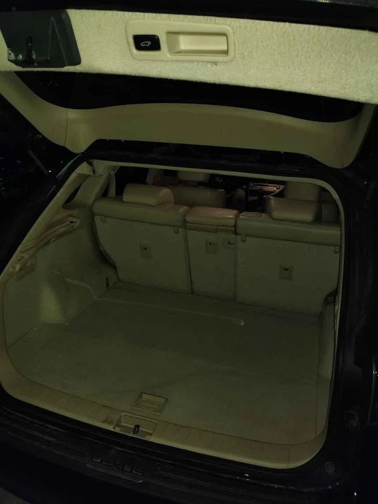 2010 Lexus RX 3rd Gen - Image 7 of 14