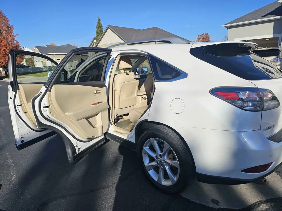 2010 Lexus RX 3rd Gen - Image 6 of 15