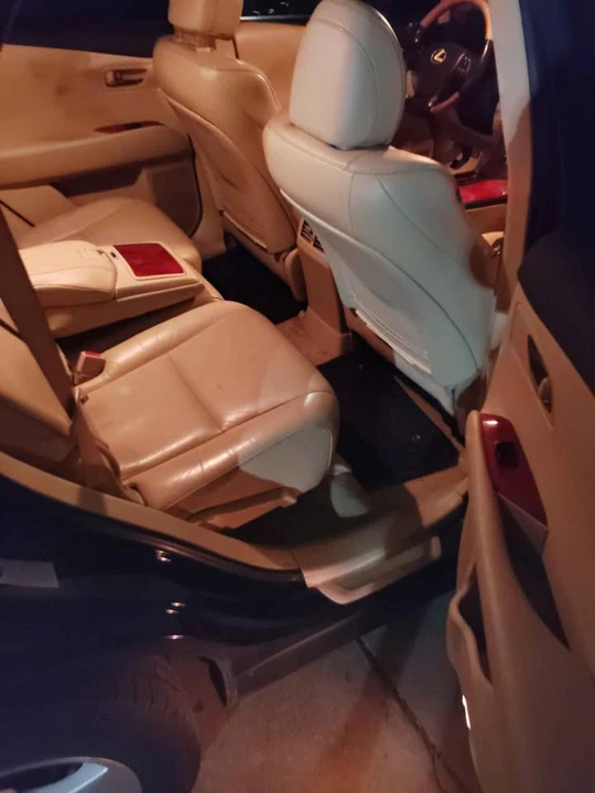 2010 Lexus RX 3rd Gen - Image 13 of 14