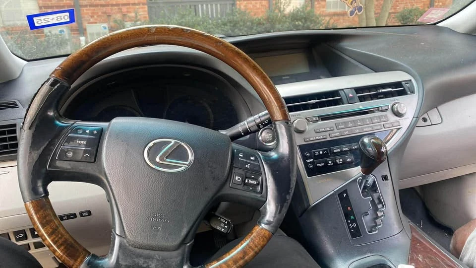 2010 Lexus RX 3rd Gen - Image 7 of 7