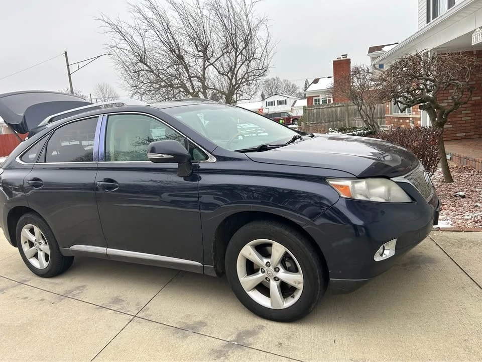 2010 Lexus RX 3rd Gen - Image 2 of 7