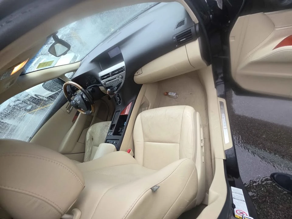 2010 Lexus RX 3rd Gen - Image 11 of 11