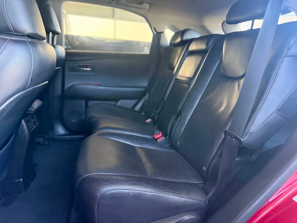 2010 Lexus RX 3rd Gen - Image 11 of 19