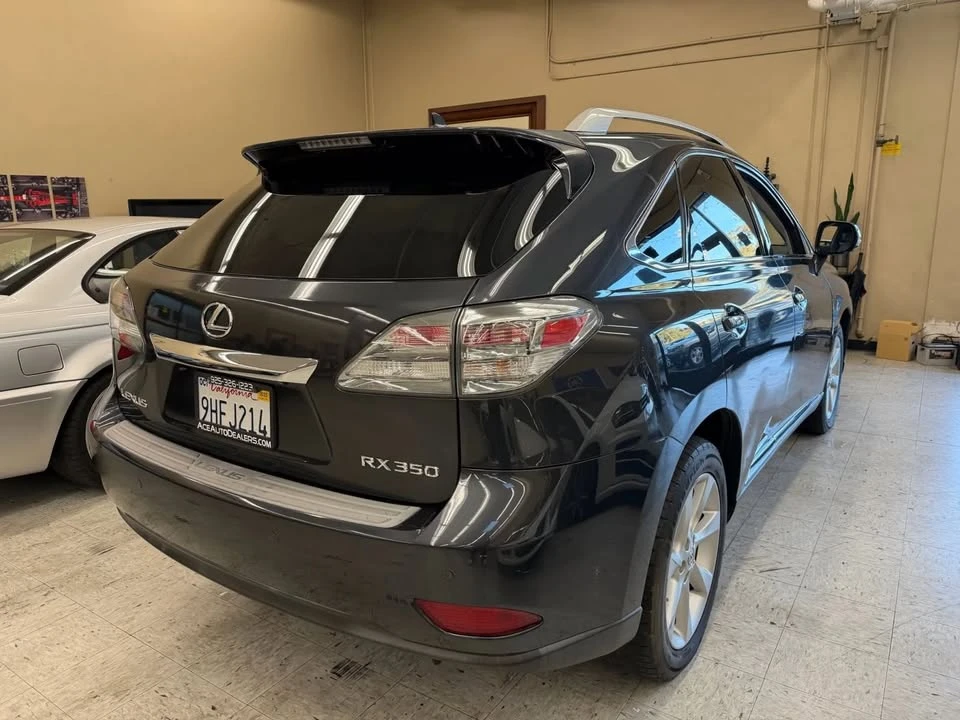 2010 Lexus RX 3rd Gen - Image 2 of 10