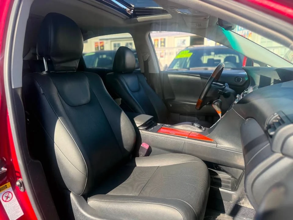 2010 Lexus RX 3rd Gen - Image 19 of 19
