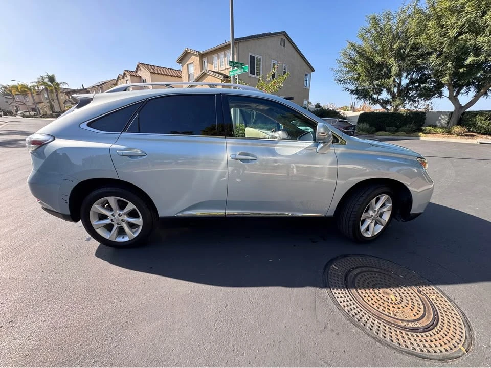 2010 Lexus RX 3rd Gen - Image 3 of 8