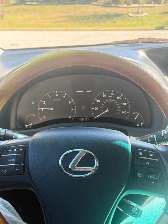2010 Lexus RX 3rd Gen - Image 3 of 7