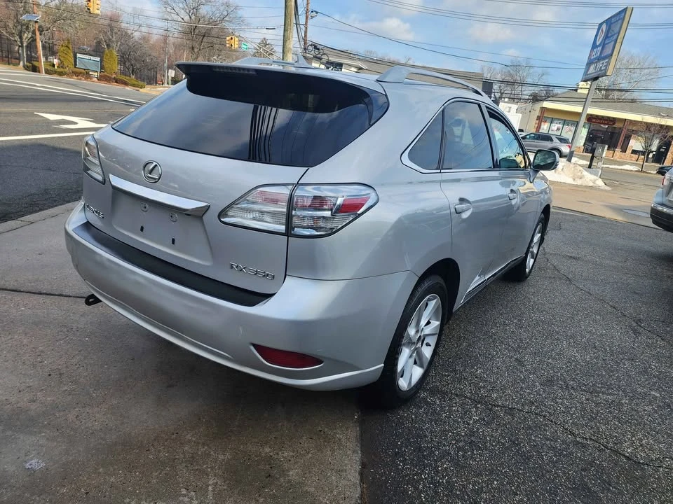 2010 Lexus RX 3rd Gen - Image 5 of 17