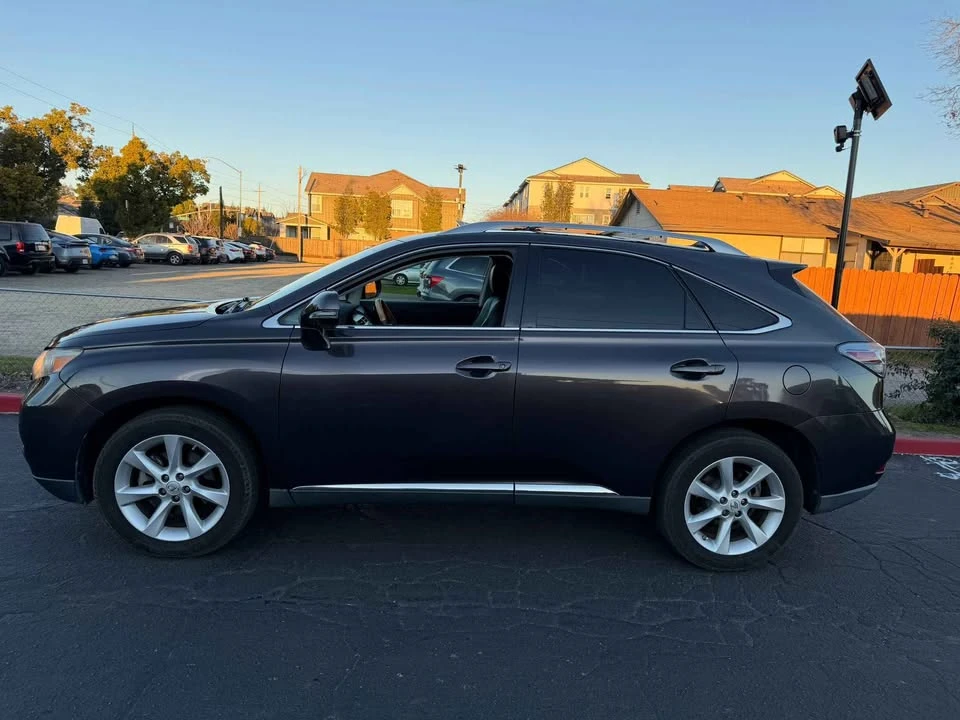 2010 Lexus RX 3rd Gen - Image 7 of 16