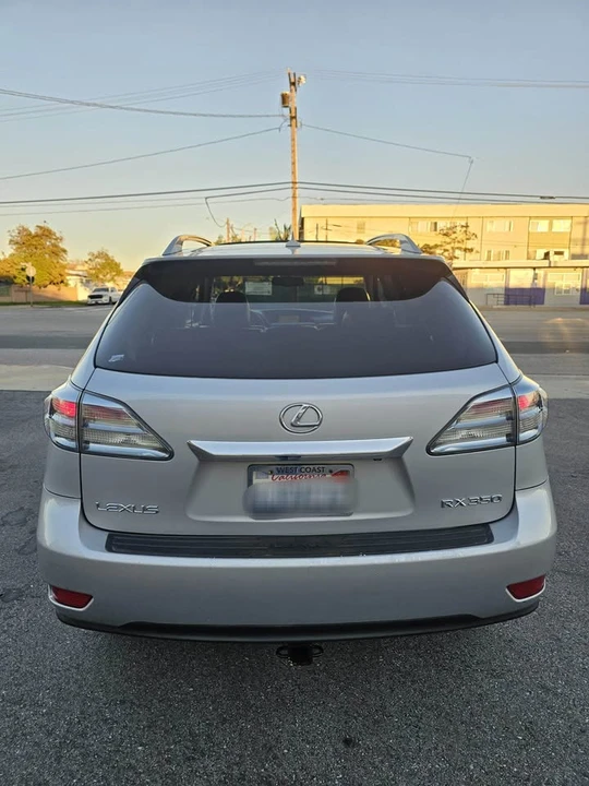 2010 Lexus RX 3rd Gen - Image 6 of 15
