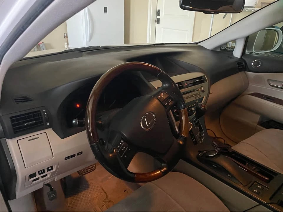2010 Lexus RX 3rd Gen - Image 3 of 3