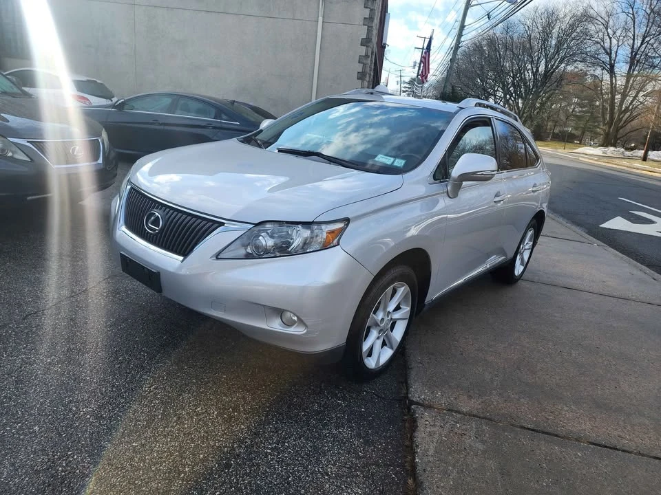 2010 Lexus RX 3rd Gen - Image 2 of 17