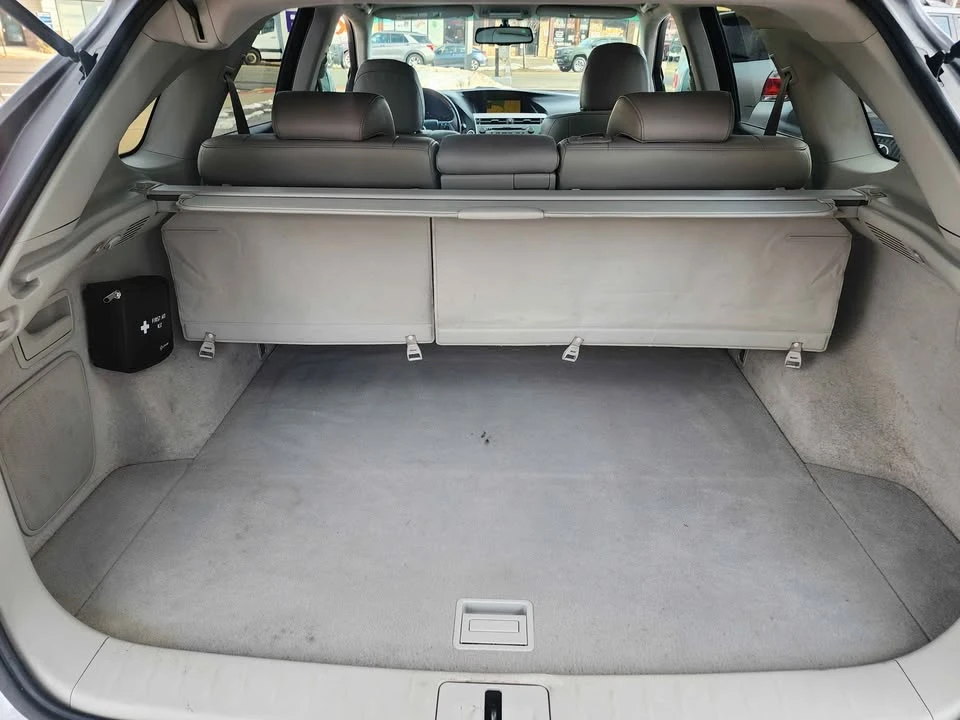 2010 Lexus RX 3rd Gen - Image 8 of 17
