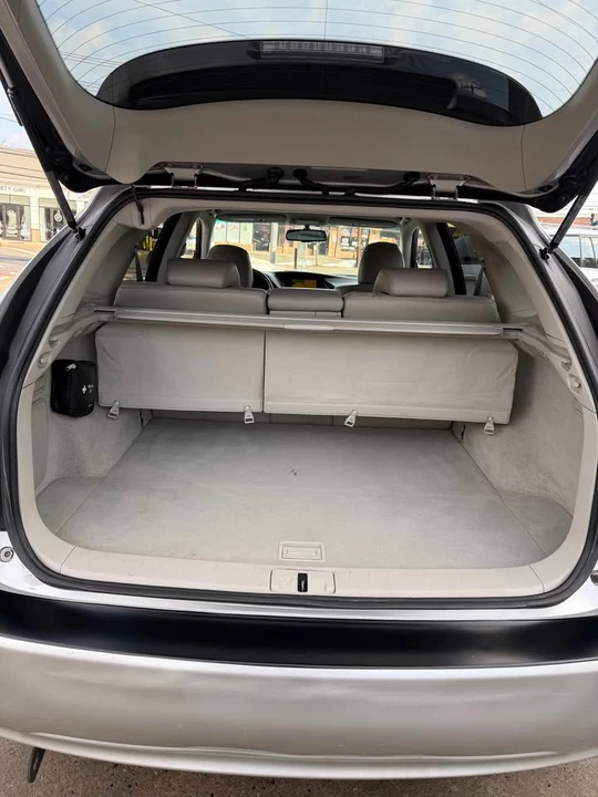 2010 Lexus RX 3rd Gen - Image 10 of 19