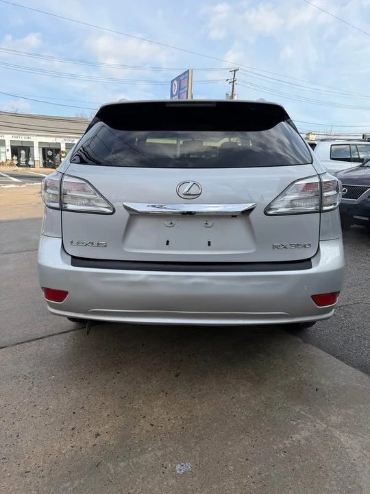 2010 Lexus RX 3rd Gen - Image 5 of 19