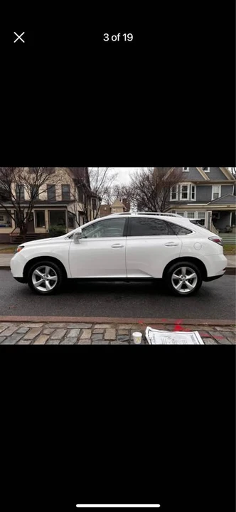 2010 Lexus RX 3rd Gen - Image 4 of 15