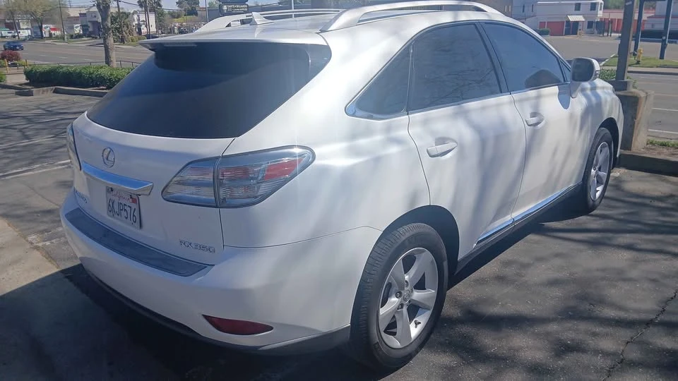 2010 Lexus RX 3rd Gen - Image 2 of 4
