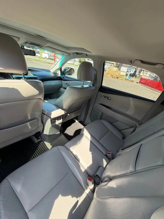 2010 Lexus RX 3rd Gen - Image 13 of 13