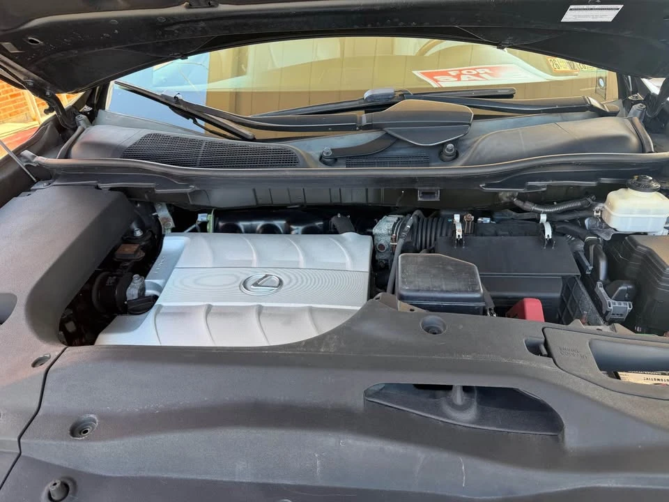 2010 Lexus RX 3rd Gen - Image 4 of 13
