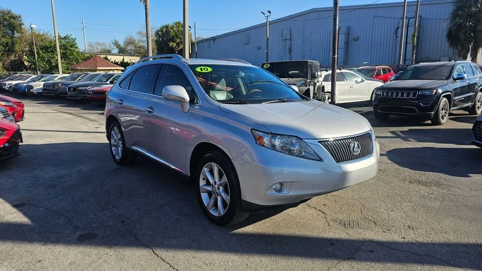 2010 Lexus RX 3rd Gen - Image 4 of 16