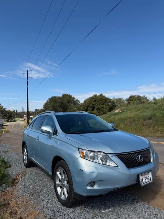 2010 Lexus RX 3rd Gen - Image 7 of 20