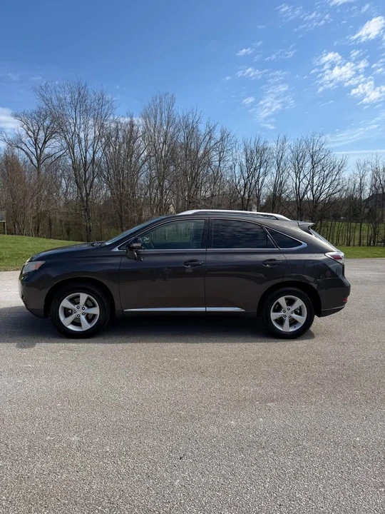 2010 Lexus RX 3rd Gen - Image 2 of 16