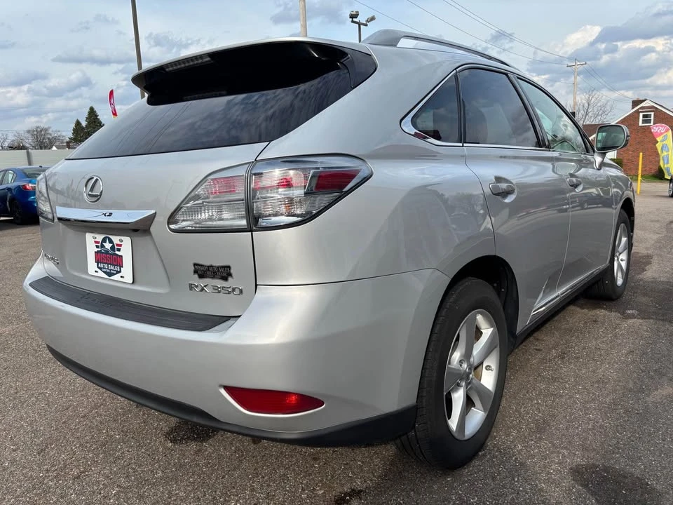 2010 Lexus RX 3rd Gen - Image 5 of 19