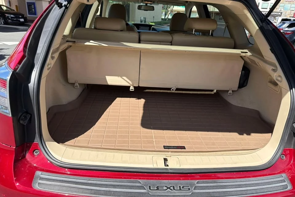 2010 Lexus RX 3rd Gen - Image 11 of 20