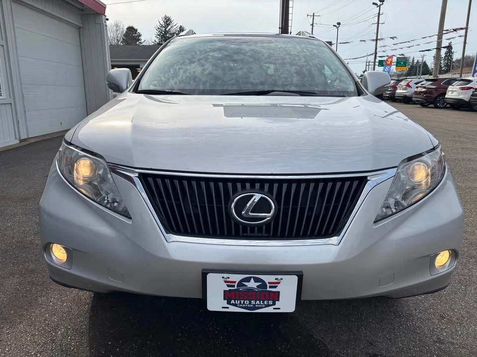 2010 Lexus RX 3rd Gen - Image 2 of 19
