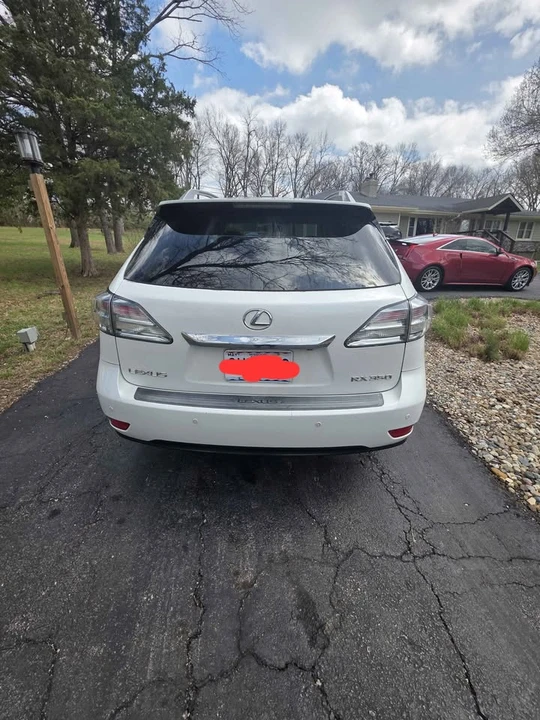 2010 Lexus RX 3rd Gen - Image 4 of 8