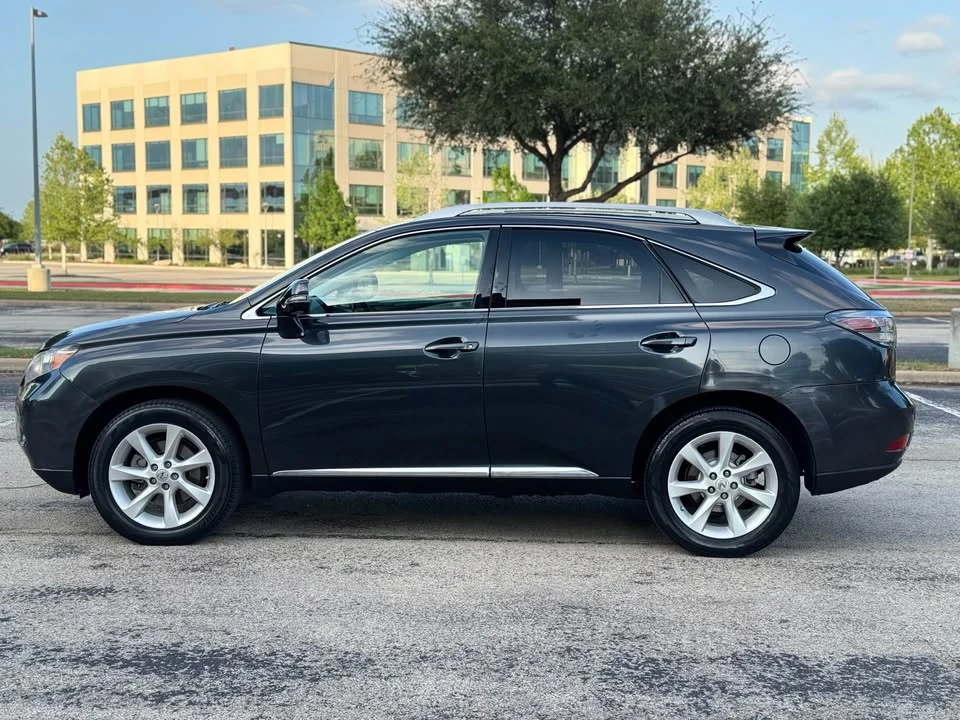 2010 Lexus RX 3rd Gen - Image 4 of 20