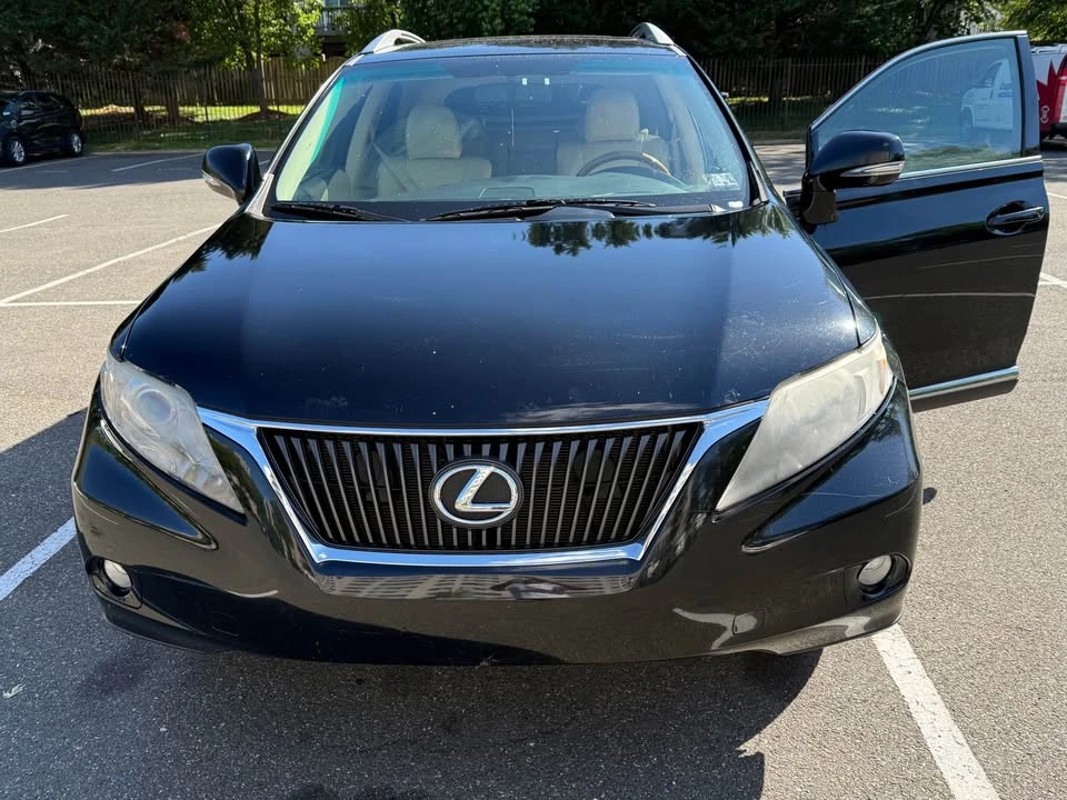 2010 Lexus RX 3rd Gen - Image 9 of 10