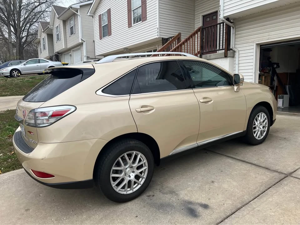 2010 Lexus RX 3rd Gen - Image 2 of 17