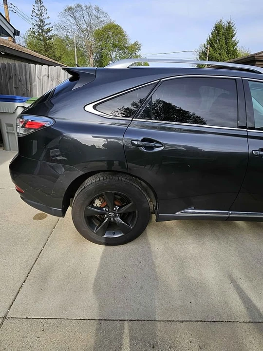 2010 Lexus RX 3rd Gen - Image 3 of 15