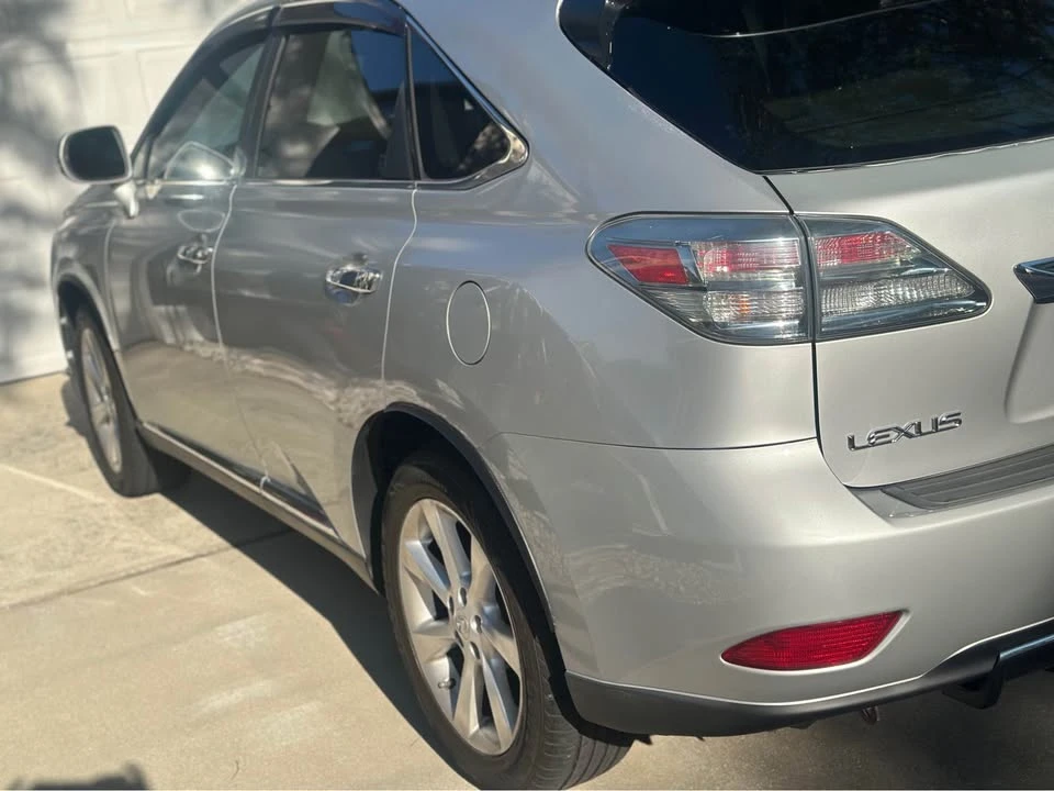 2010 Lexus RX 3rd Gen - Image 4 of 8