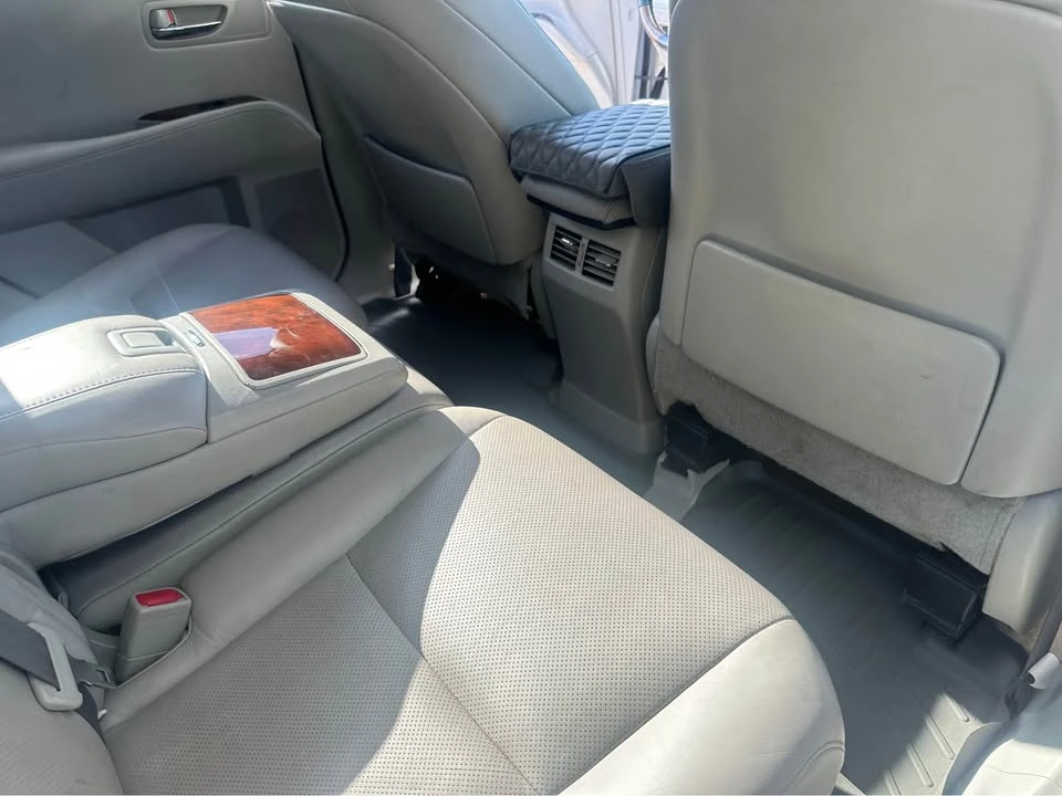 2010 Lexus RX 3rd Gen - Image 8 of 8