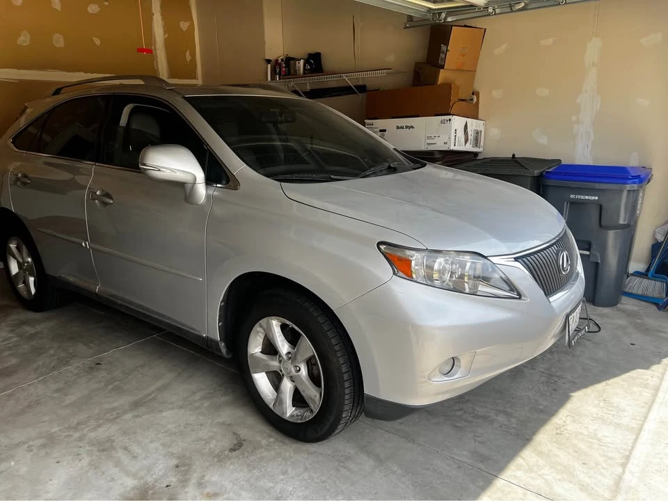 2010 Lexus RX 3rd Gen - Image 2 of 6