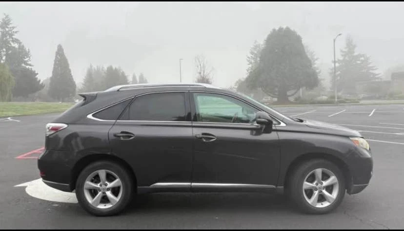 2010 Lexus RX 3rd Gen - Image 4 of 11