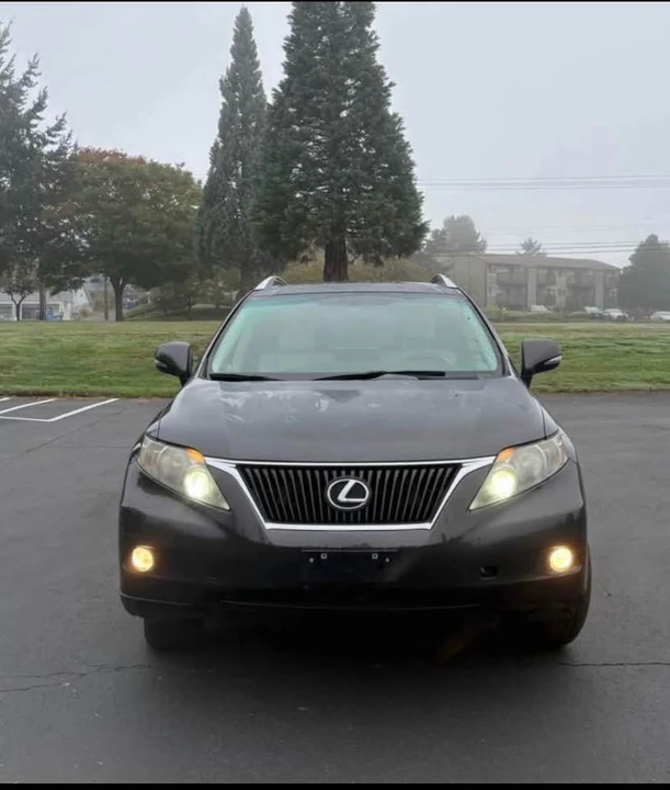 2010 Lexus RX 3rd Gen - Image 2 of 11