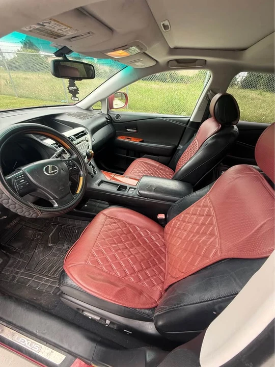 2010 Lexus RX 3rd Gen - Image 5 of 9